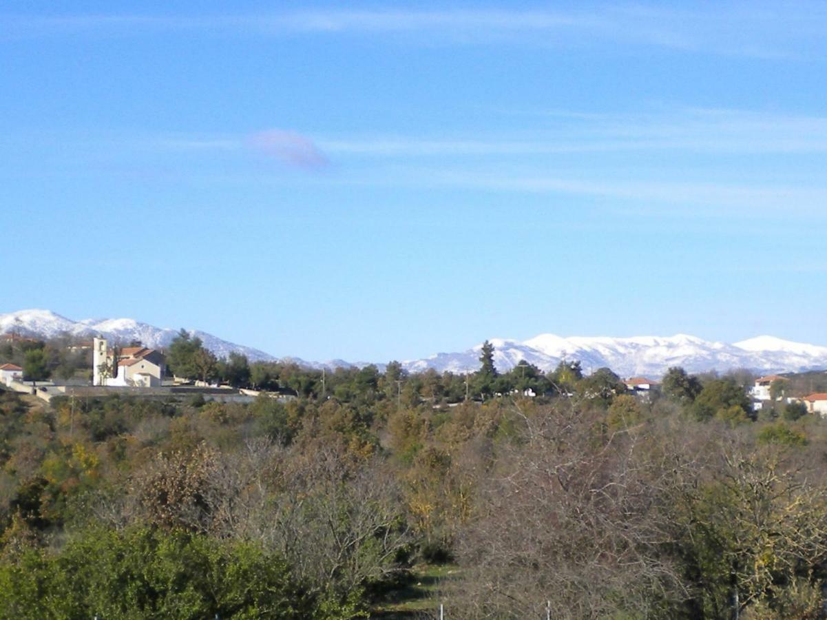 فيلا Stone House In A Quiet Landscape, Leonidion المظهر الخارجي الصورة